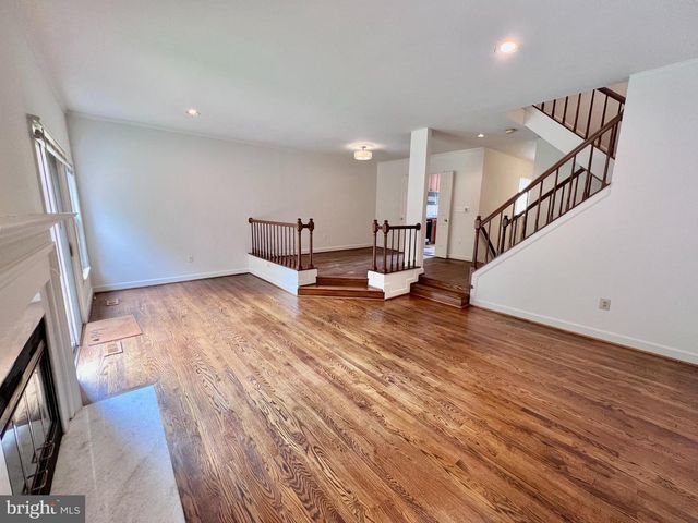 1445 HAMPTON HILL CIR, Mclean, VA 22101