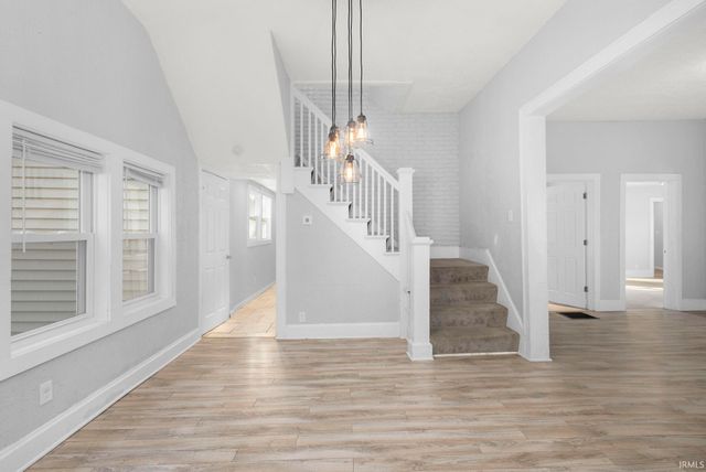 918 W Lasalle Avenue, South Bend, IN 46601