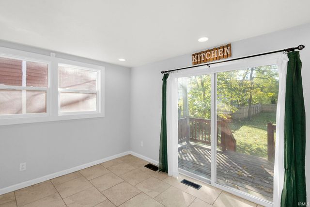 918 W Lasalle Avenue, South Bend, IN 46601