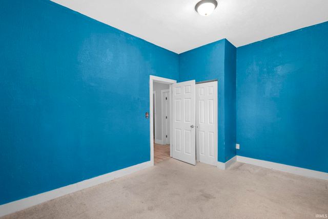 918 W Lasalle Avenue, South Bend, IN 46601