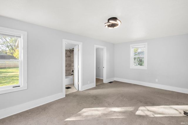 918 W Lasalle Avenue, South Bend, IN 46601