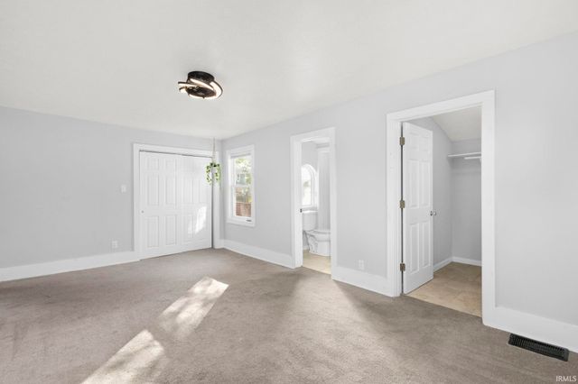 918 W Lasalle Avenue, South Bend, IN 46601