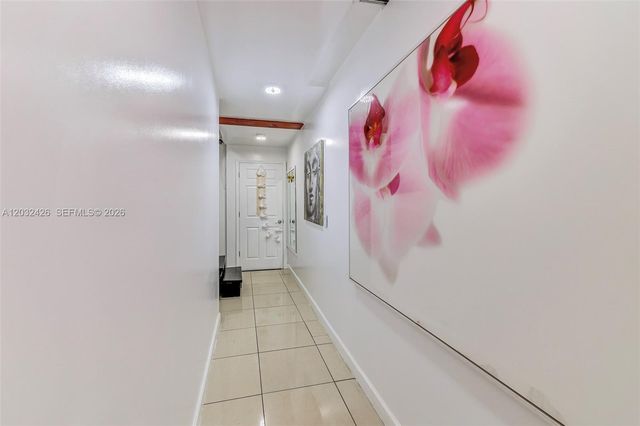 12085 W Dixie Highway, Biscayne Park, FL 33161