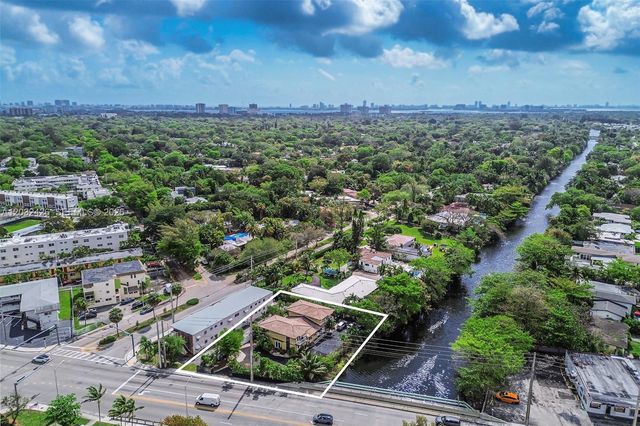 12085 W Dixie Highway, Biscayne Park, FL 33161