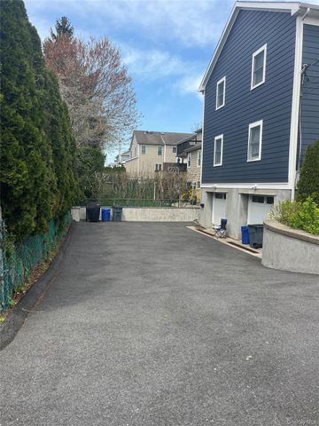 70 Henry Avenue, Harrison, NY 10528