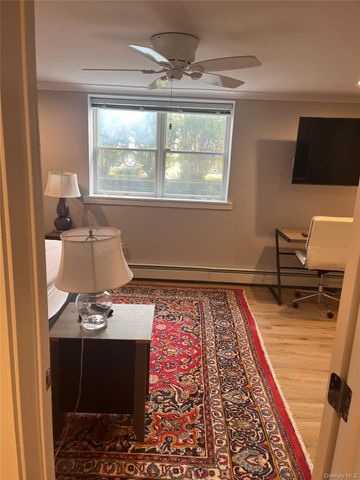 70 Henry Avenue, Harrison, NY 10528