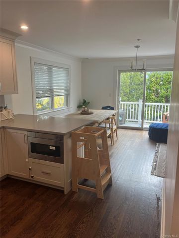 70 Henry Avenue, Harrison, NY 10528