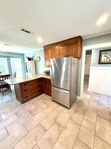 131 Waterford Place, Dothan, AL 36303