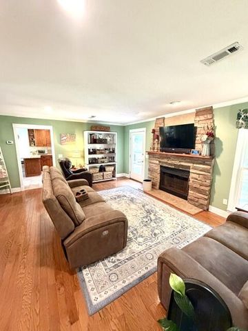 131 Waterford Place, Dothan, AL 36303