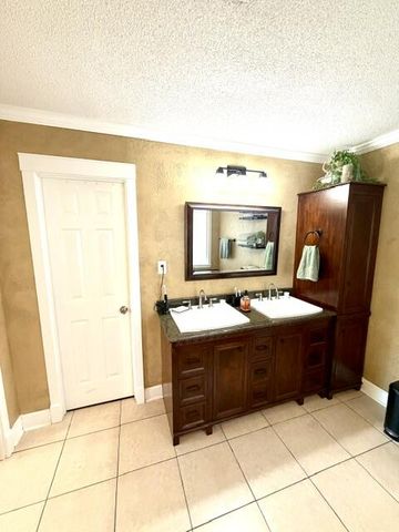 131 Waterford Place, Dothan, AL 36303