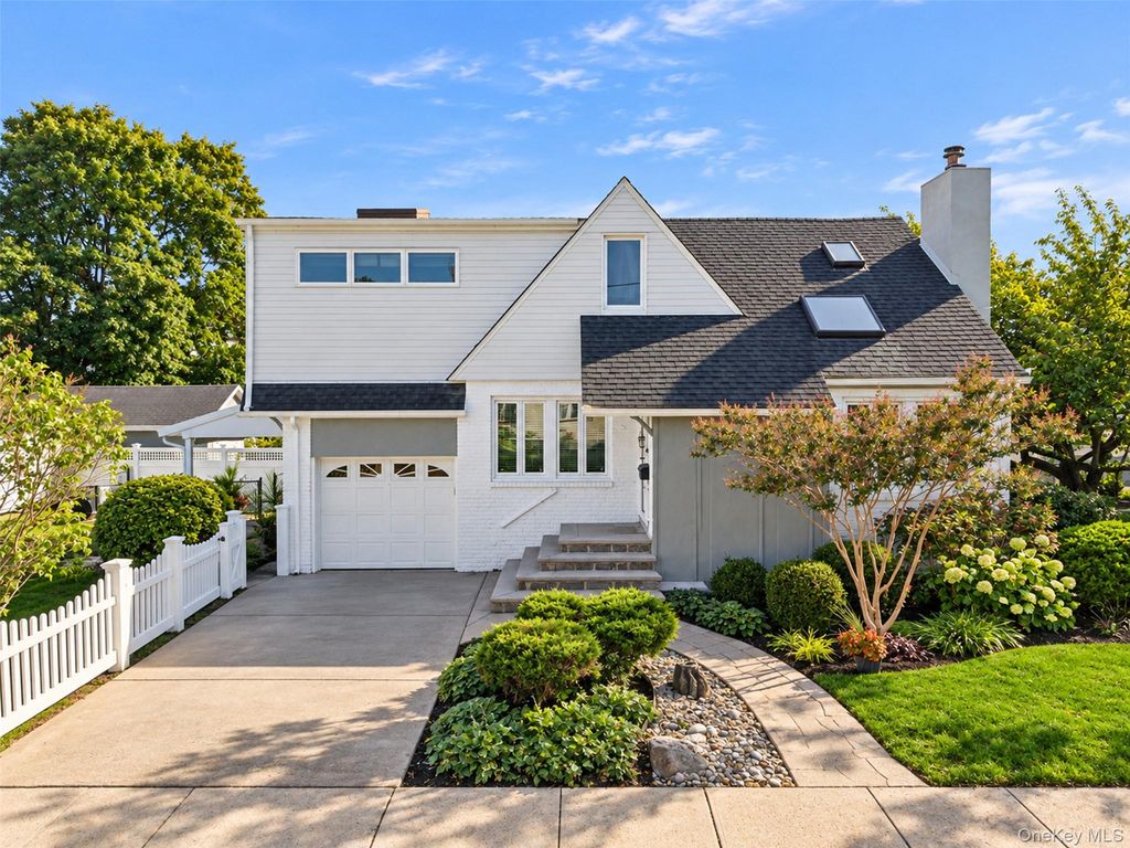101 Tulip Place, North Bellmore, NY 11710 — exterior
