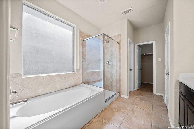 536 Wagon Wheel Way, Cibolo, TX 78108
