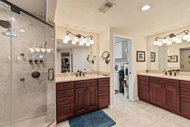 30 SE Bay Drive, Fort Walton Beach, FL 32548