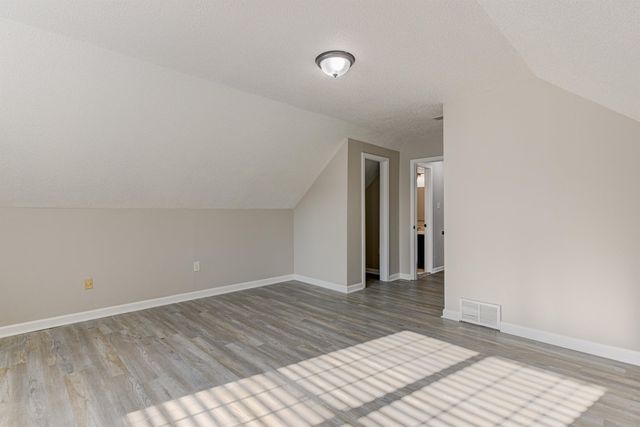 7801 AUTUMN CREEK DR, Memphis, TN 38018