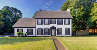 7801 AUTUMN CREEK DR, Memphis, TN 38018