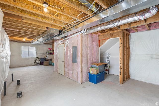 357 W SADDLEBROOK DR, Santaquin, UT 84655