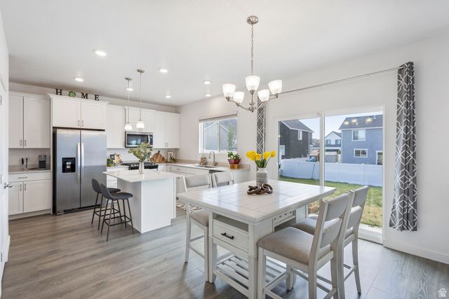 357 W SADDLEBROOK DR, Santaquin, UT 84655