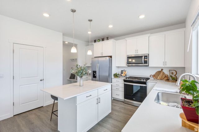 357 W SADDLEBROOK DR, Santaquin, UT 84655