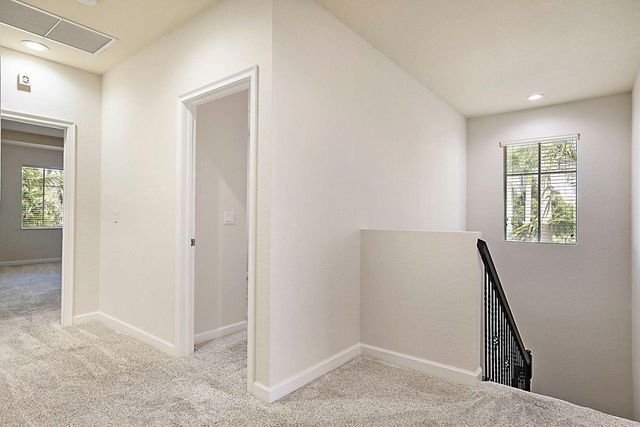 105 NW Gardner St, Boca Raton, FL 33432