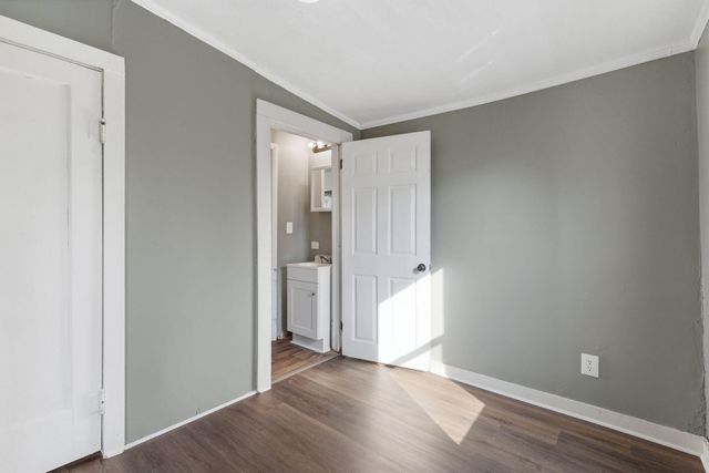 936 S Douglas Avenue, Springfield, MO 65806