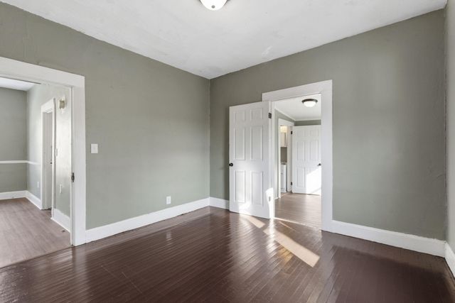 936 S Douglas Avenue, Springfield, MO 65806