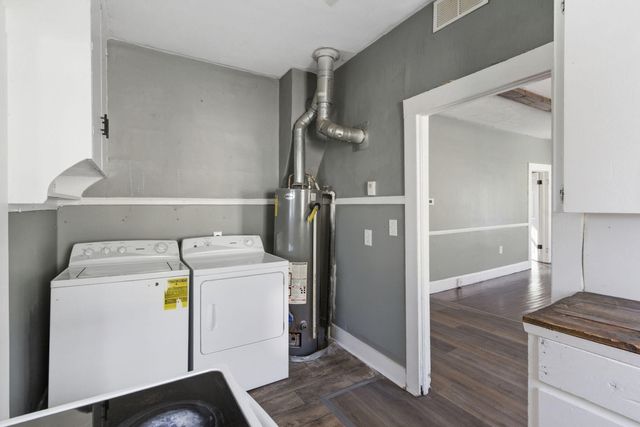 936 S Douglas Avenue, Springfield, MO 65806