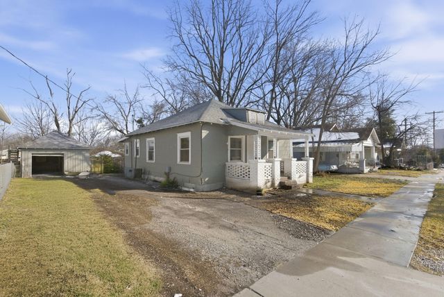 936 S Douglas Avenue, Springfield, MO 65806