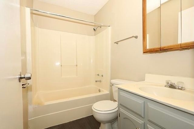 2887 LETREC CV, Memphis, TN 38127