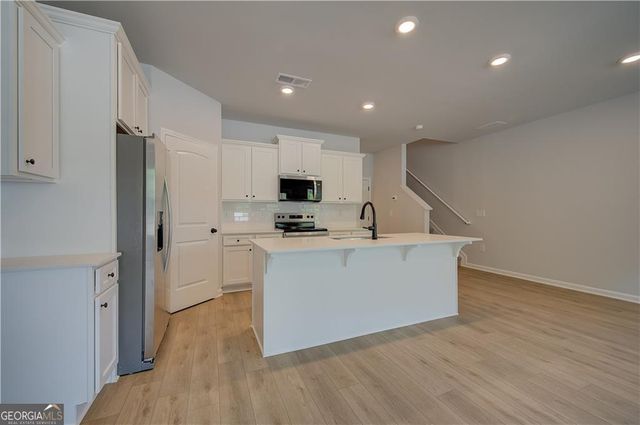 164 Flier Drive, Mcdonough, GA 30253
