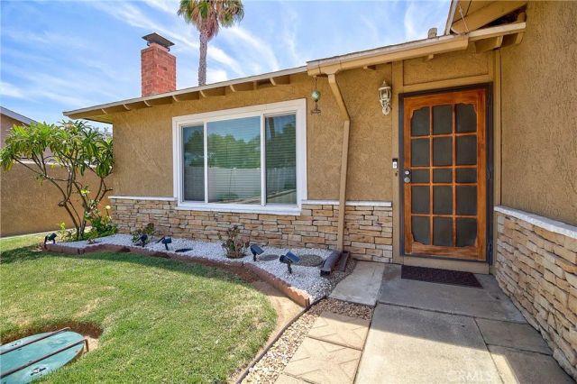 10884 Cypress ave, Riverside, CA 92505
