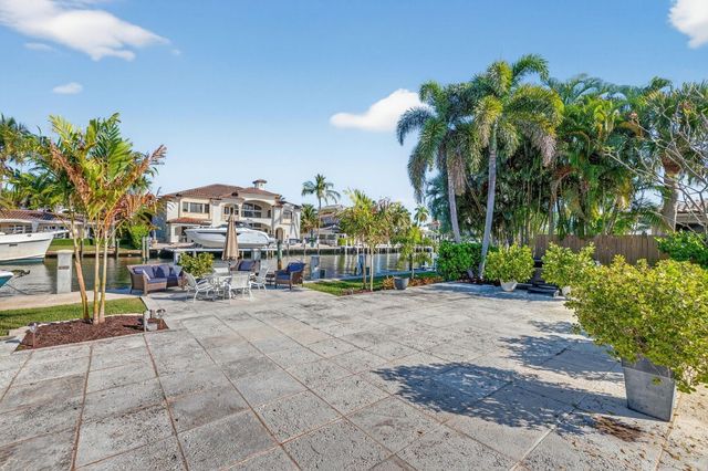 2871 NE 26th Court, Fort Lauderdale, FL 33306