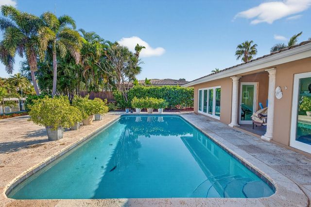 2871 NE 26th Court, Fort Lauderdale, FL 33306