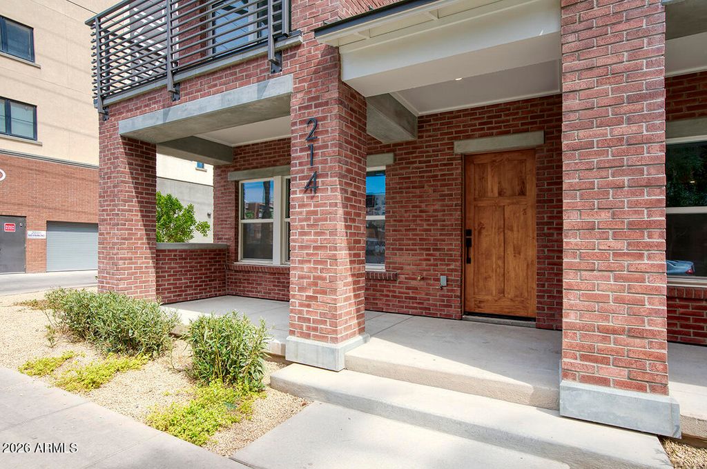 214 W MCKINLEY Street, Phoenix, AZ 85003 — photo 3