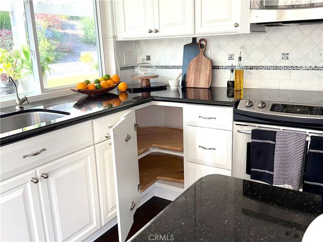25081 Grissom Road, Laguna Hills, CA 92653