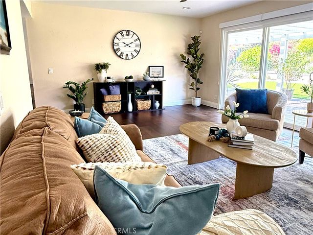 25081 Grissom Road, Laguna Hills, CA 92653