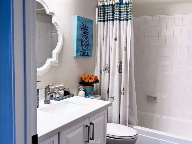25081 Grissom Road, Laguna Hills, CA 92653