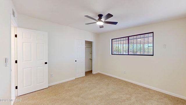 9051 E Cooper Street, Tucson, AZ 85710