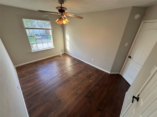 11727 Rolling Stream Drive, Tomball, TX 77375