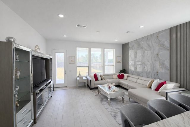 21018 Milazzo Park Trail, Tomball, TX 77377