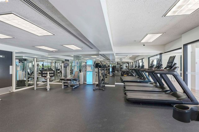 6363 Christie Ave 326, Emeryville, CA 94608