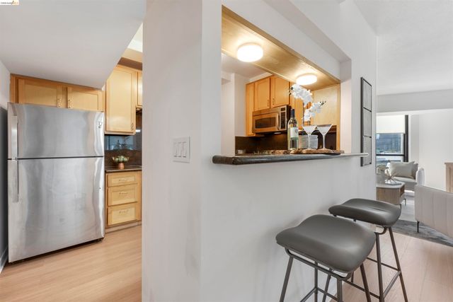 6363 Christie Ave 326, Emeryville, CA 94608