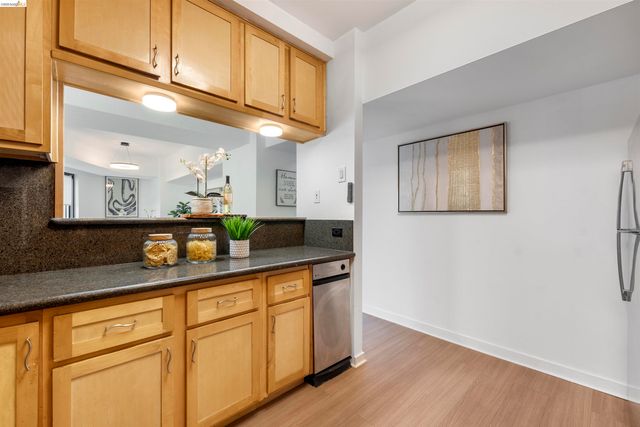 6363 Christie Ave 326, Emeryville, CA 94608