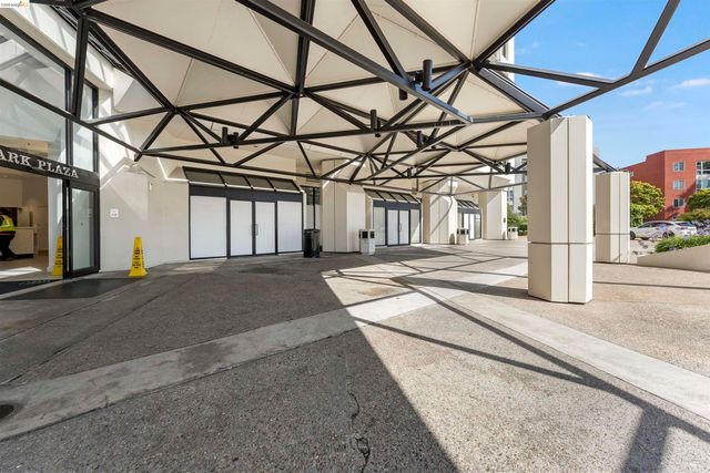 6363 Christie Ave 326, Emeryville, CA 94608