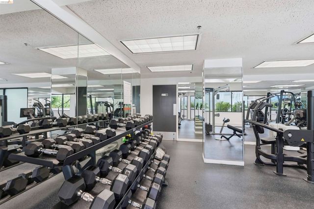 6363 Christie Ave 326, Emeryville, CA 94608