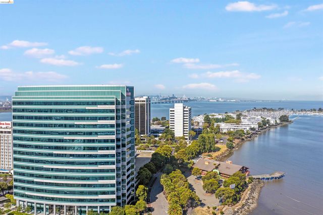 6363 Christie Ave 326, Emeryville, CA 94608