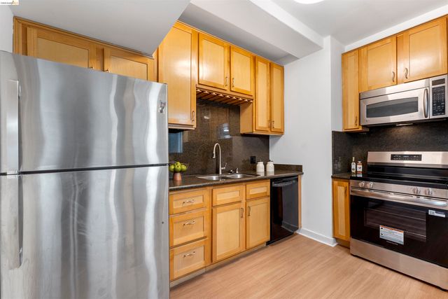 6363 Christie Ave 326, Emeryville, CA 94608