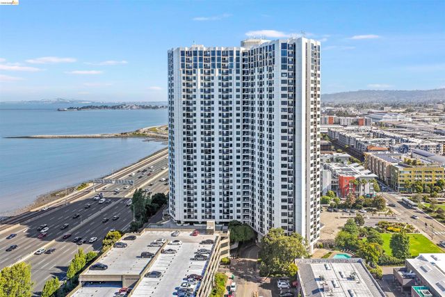 6363 Christie Ave 326, Emeryville, CA 94608