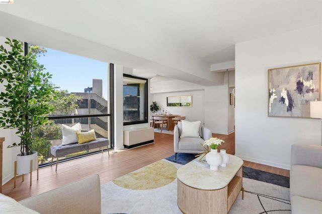 6363 Christie Ave 326, Emeryville, CA 94608
