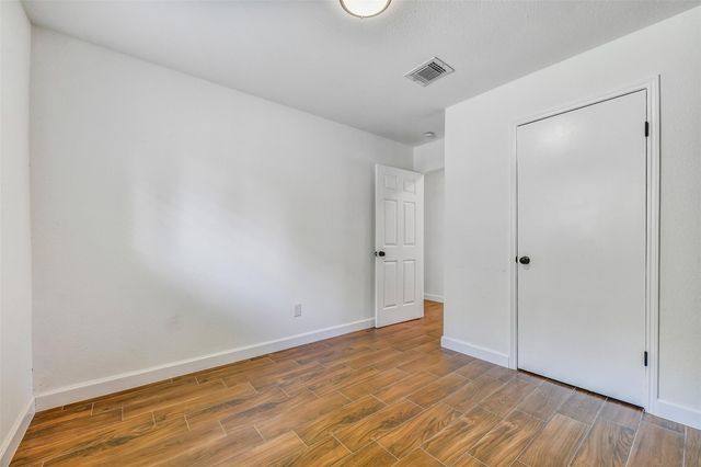 1600 Broken Arrow Street, Baytown, TX 77521