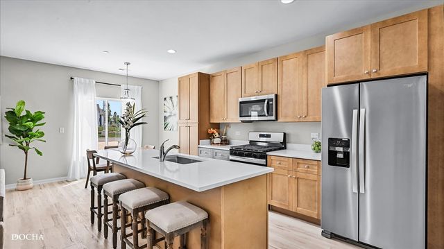 1218 Gillespie Lane, Yorkville, IL 60560